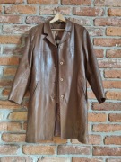 brązowy skórzany płaszcz * OCHNIK