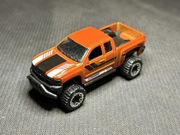 Resorak Luzak HOT WHEELS  CHEVY SILVERADO OFF ROAD