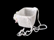 Koszyczek do sypania kwiatków na Bożeo Ciało 