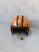 Kultowy kask z prl pomarańczowy