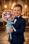 Lizak ze słodyczy Kinder 