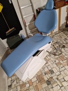 Fotel dentystyczny (bez wyposażenia - jak na zdjęciu)