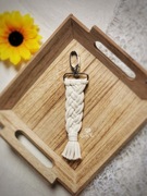 Brelok do kluczy torebki plecaka makrama kremowy