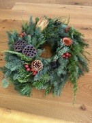 Naturalny wianek z iglastych gałązek – średnica ok. 35 cm