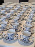 Duży komplet porcelany cebulowej Jäger Eisenberg – ponad 100 elementów