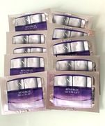 Lancome krem Renergie Multi-Lift 10x 2ml SPF15