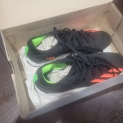 Buty  sportowe halówki adidas 