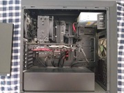 Komputer stacjonarny i7 1080 16 gb.