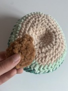 Awokado z wyjmowaną pestką, pluszak na szydełku