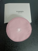 Kosmetyczka Chanel Beaute + 3 próbki perfum Chanel Chance Eau Tendre 