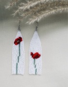 Kolczyki z japońskich koralików.