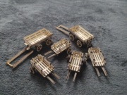 miniaturowe wózki i wozy ze sklejki