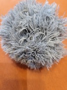 Duży szary pompon do czapki