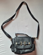 Torebka damska czarna stylowa na pasku