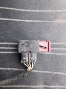 KOSTKA WTYCZKA REFLEKTORA LAMPY PRZÓD  OPEL CORSA D 