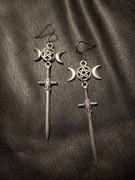 Kolczyki handmade miecz księżyc pentagram goth piercing walentynki