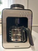 Ekspres do kawy przelewowy z młynkiem 