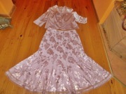 Elegancka garsonka BOONE komplet żakiet spódnica 46