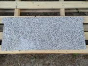 Parapet granit idealny do okna drzwi