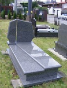 Nagrobek granitowy 