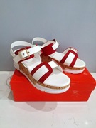 Laura Biagiotti sandałki r. 38