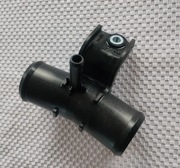 Trójnik przewodów chłodnicy Lexus IS, RC, GS