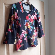 Betty Barclay - czarna bluzka w kolorowe kwiaty, rozm. S