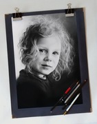 Portret rodzinny ze zdjęcia na zamówienie A3 | Prezent dla bliskich