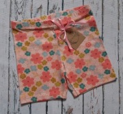 Nowe krótkie spodenki 104 legginsy handmade kwiaty