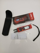 Miernik cęgowy UT256