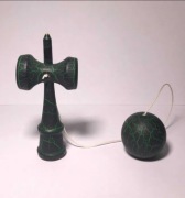 Kendama - Zabawka wspierająca koncentrację