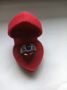 Pierścionek srebrny z kamieniem który zmienia kolor nowy 