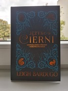 Język cierni. Opowieści snute o północy i niebezpieczna magia.