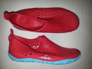 Buty do wody, na basen 33/34 stan idealny