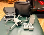 Dron DJI Mini 3 pro combo z kontrolerem RC