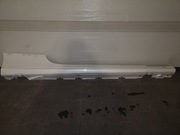 Listwa progowa w205 coupe kolor 799 diamantweiss 