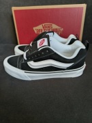 Trampki VANS KNU Skool czarno białe black white - r. 40