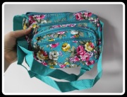 Nowa torebka damska kolorowa w kwiaty wiosna/lato