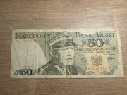 Banknot PRL z ciekawą serią 2137
