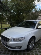 Samochód Volvo s80 2014