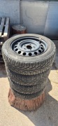koła zimowe 185/60R15 opony Uniroyal MS PLUS 77 komplet Suzuki Toyota Lexus