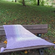 Cieplutka, miła w dotyku chusta robiona ręcznie