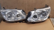 Lampy przednie  TOYOTA LAND CRUISER FJ150 