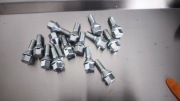 Śruba do kół felg M12x1.5x26mm BMW MINI MERCEDES DACIA NISSAN RENAULT