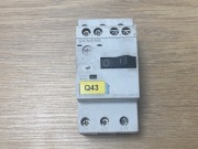 Wyłącznik silnikowy Siemens 3,2A - Sprawny