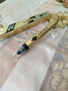 Dwustronna kredka do makijażu oczu