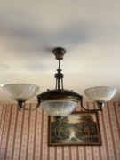 Ładny masywny żyrandol do salony na 4 żarowki e27