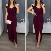 Bordowa sukienka midaxi