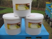 Miód rzepakowy w wiaderkach 2,75l ok 3,7kg 60zł 1kg ok16,5 zł