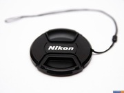 Dekielek 72mm NIKON na obiektyw 72 ze smyczą